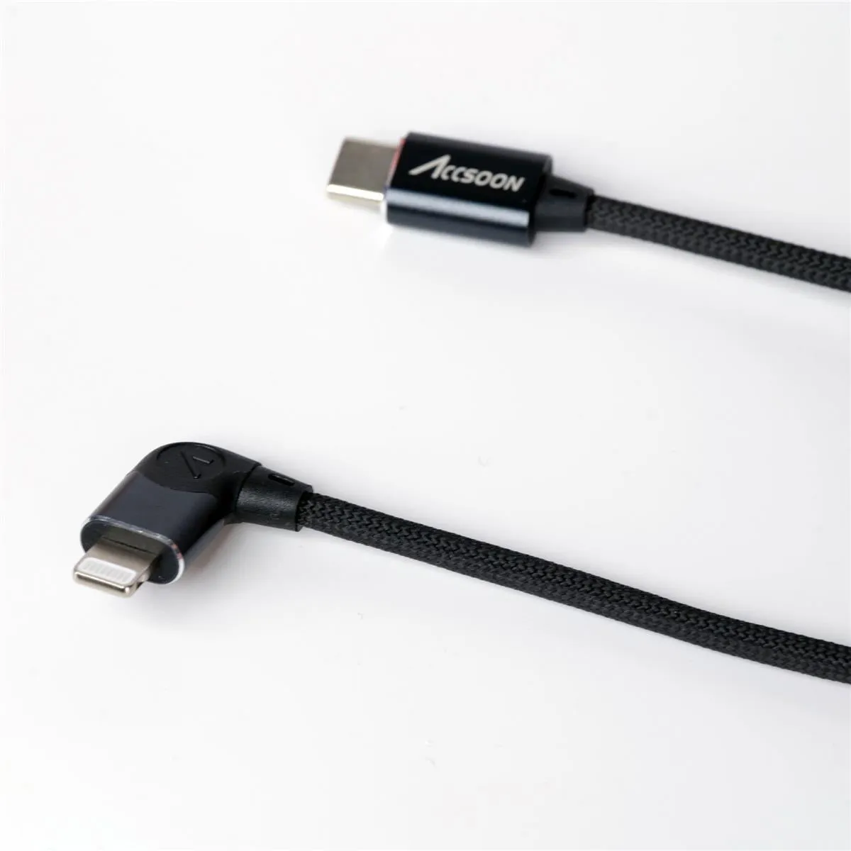 Accsoon SeeMo HDMI to USB-C Video Capture Adapter for Apple iPhone/iPad, White