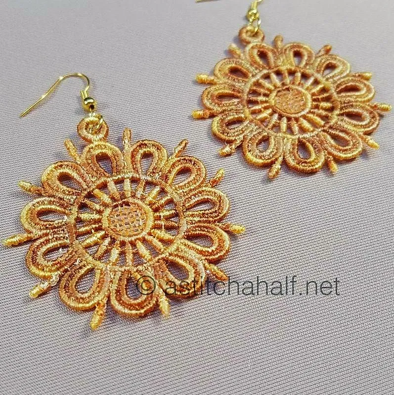 Amandine Freestanding Lace Earrings and Motif