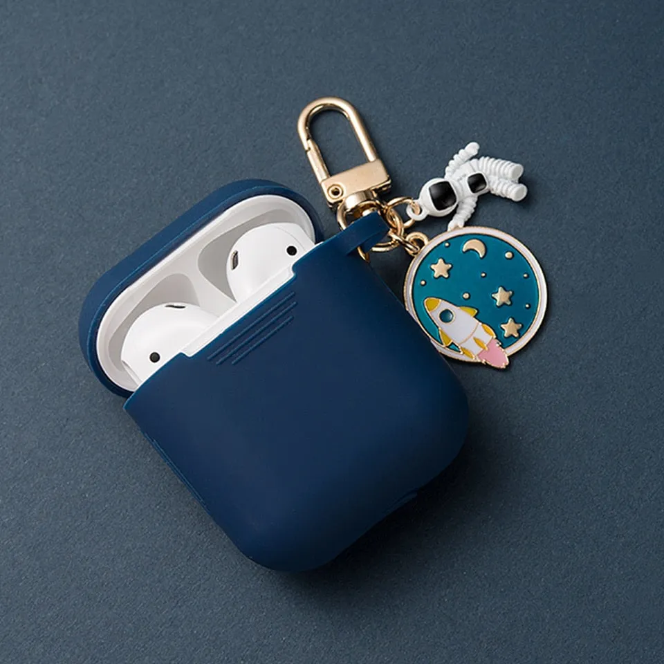 Astronaut Airpods Case