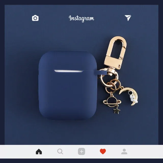 Astronaut Airpods Case