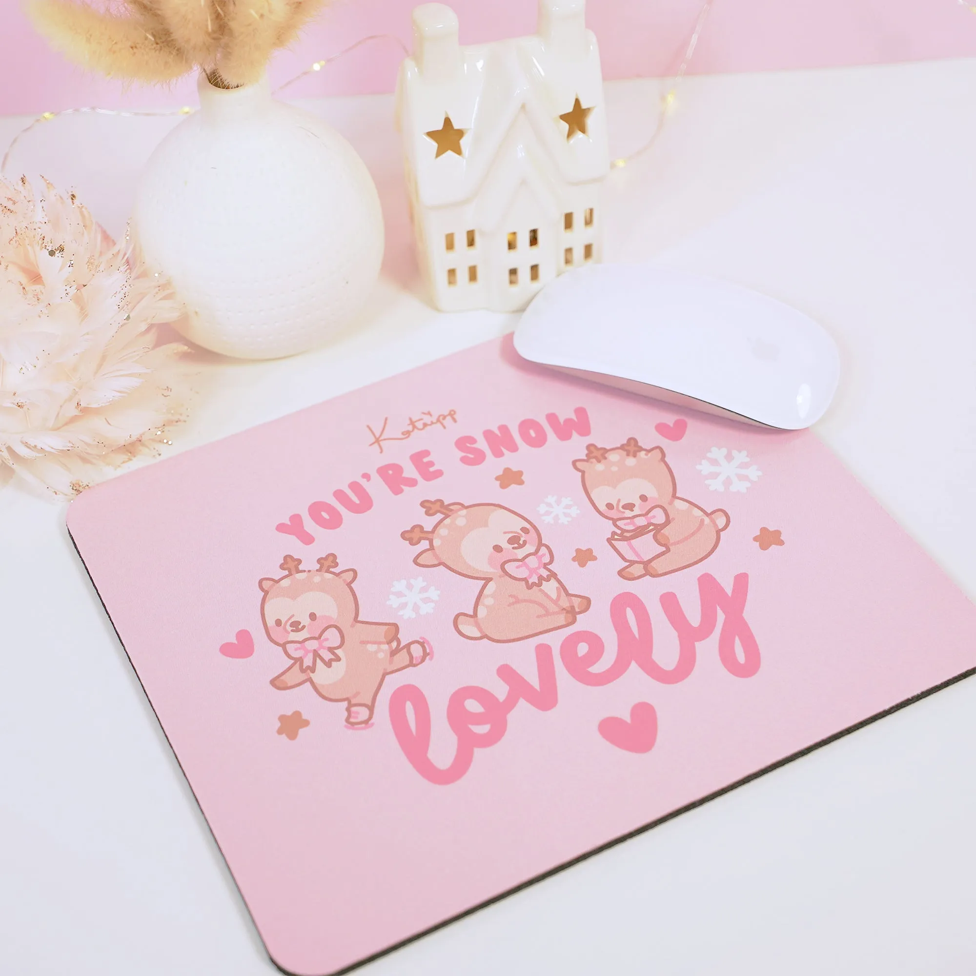 Cinnamon Reindeer Kawaii Mouse Pad – Pink Aesthetic Desk Mat | Cute Coquette Office Decor | Winter Gaming & Workspace Accessories