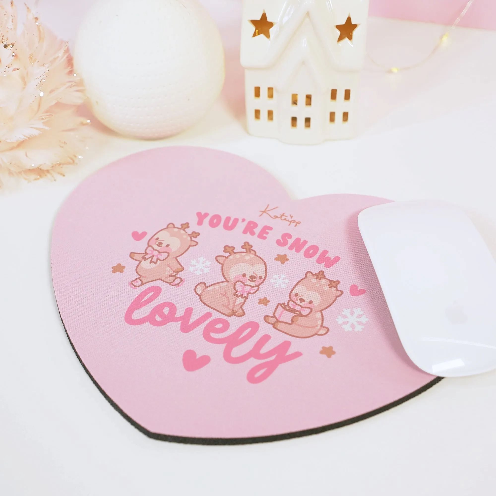 Cinnamon Reindeer Kawaii Mouse Pad – Pink Aesthetic Desk Mat | Cute Coquette Office Decor | Winter Gaming & Workspace Accessories