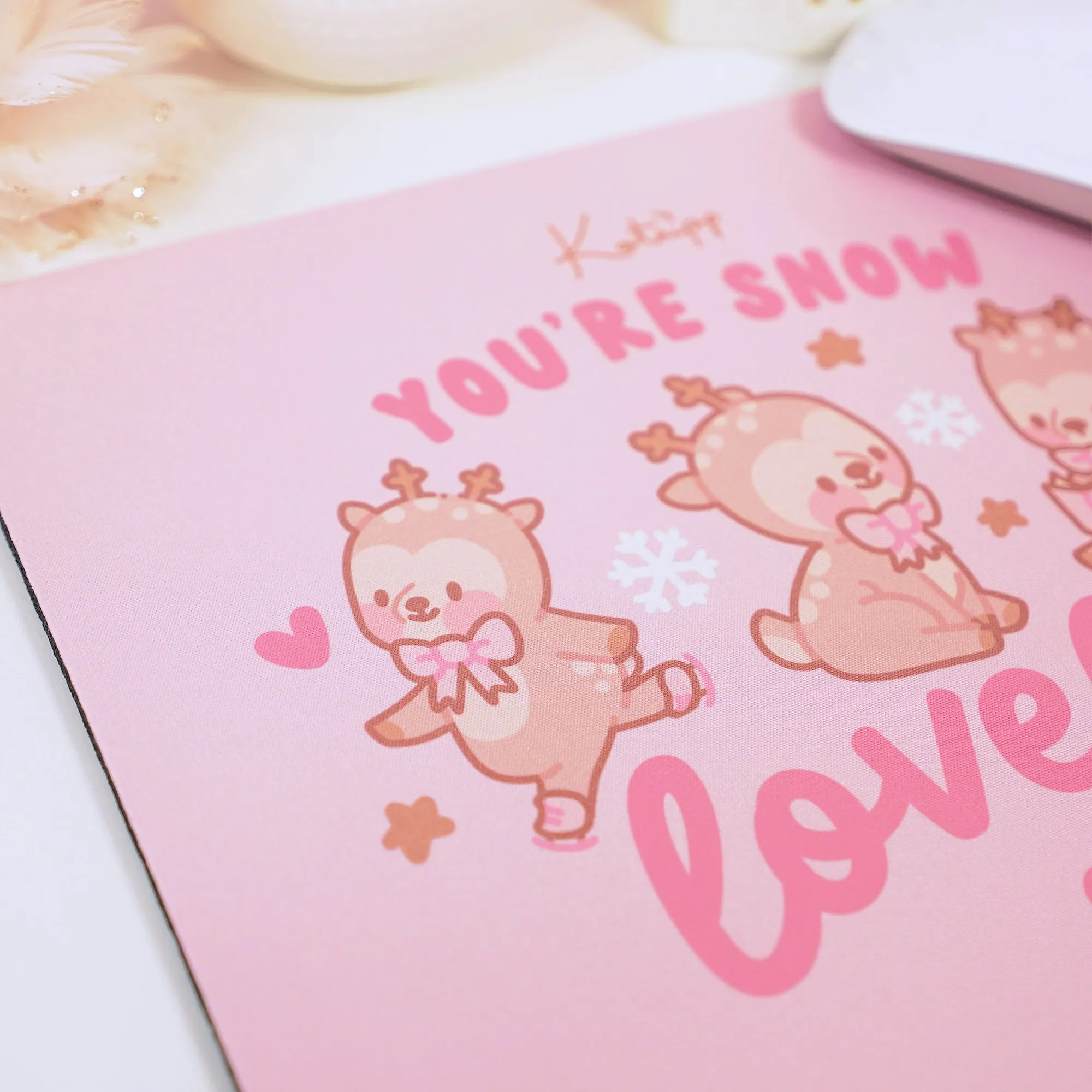 Cinnamon Reindeer Kawaii Mouse Pad – Pink Aesthetic Desk Mat | Cute Coquette Office Decor | Winter Gaming & Workspace Accessories
