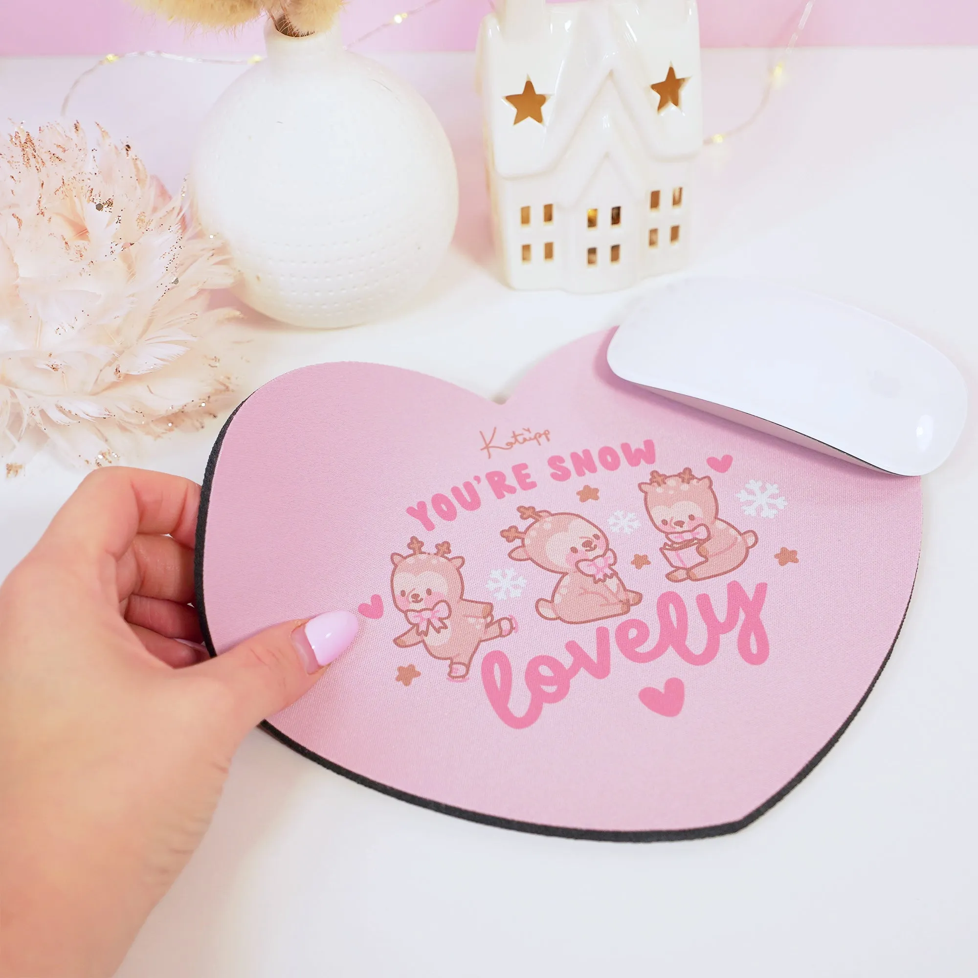 Cinnamon Reindeer Kawaii Mouse Pad – Pink Aesthetic Desk Mat | Cute Coquette Office Decor | Winter Gaming & Workspace Accessories