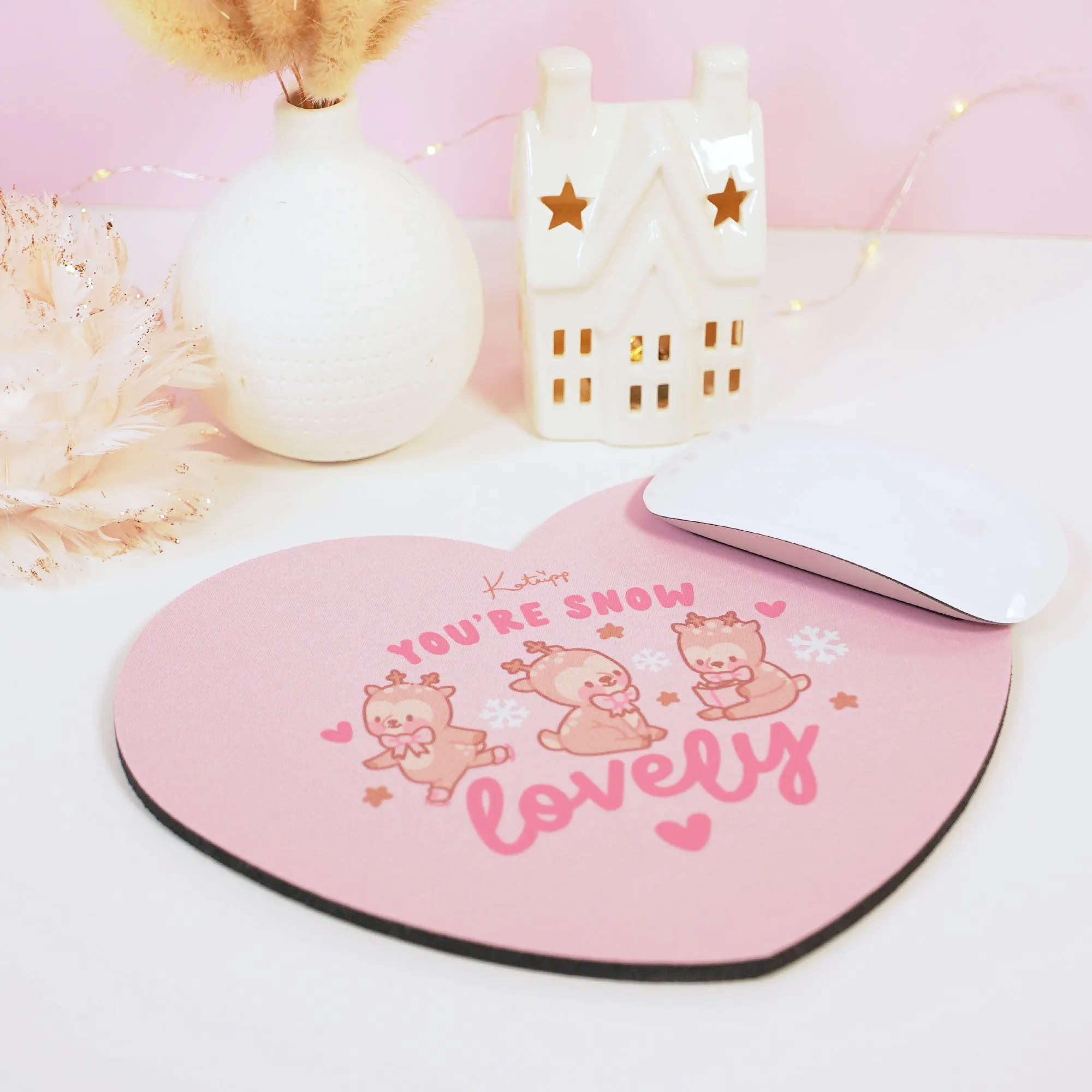 Cinnamon Reindeer Kawaii Mouse Pad – Pink Aesthetic Desk Mat | Cute Coquette Office Decor | Winter Gaming & Workspace Accessories