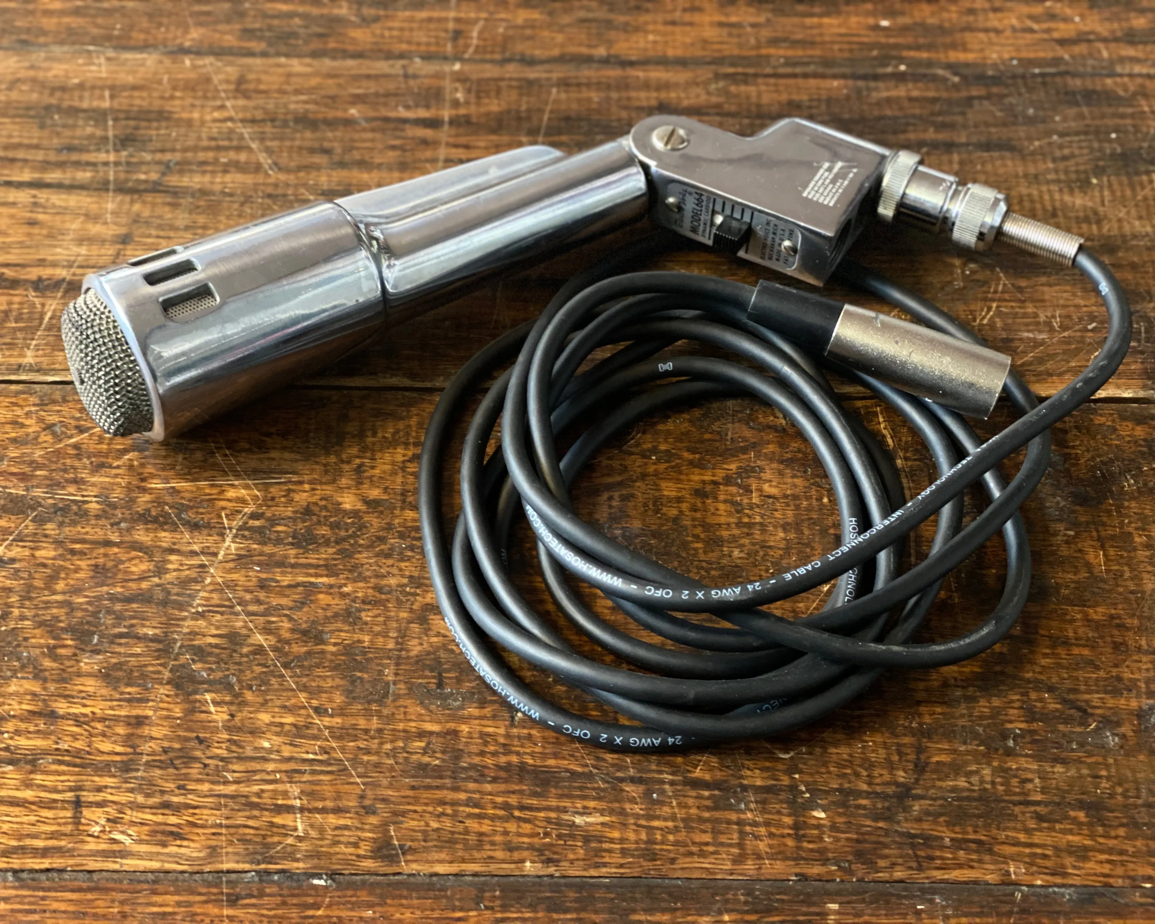 Electro-Voice Model 664
