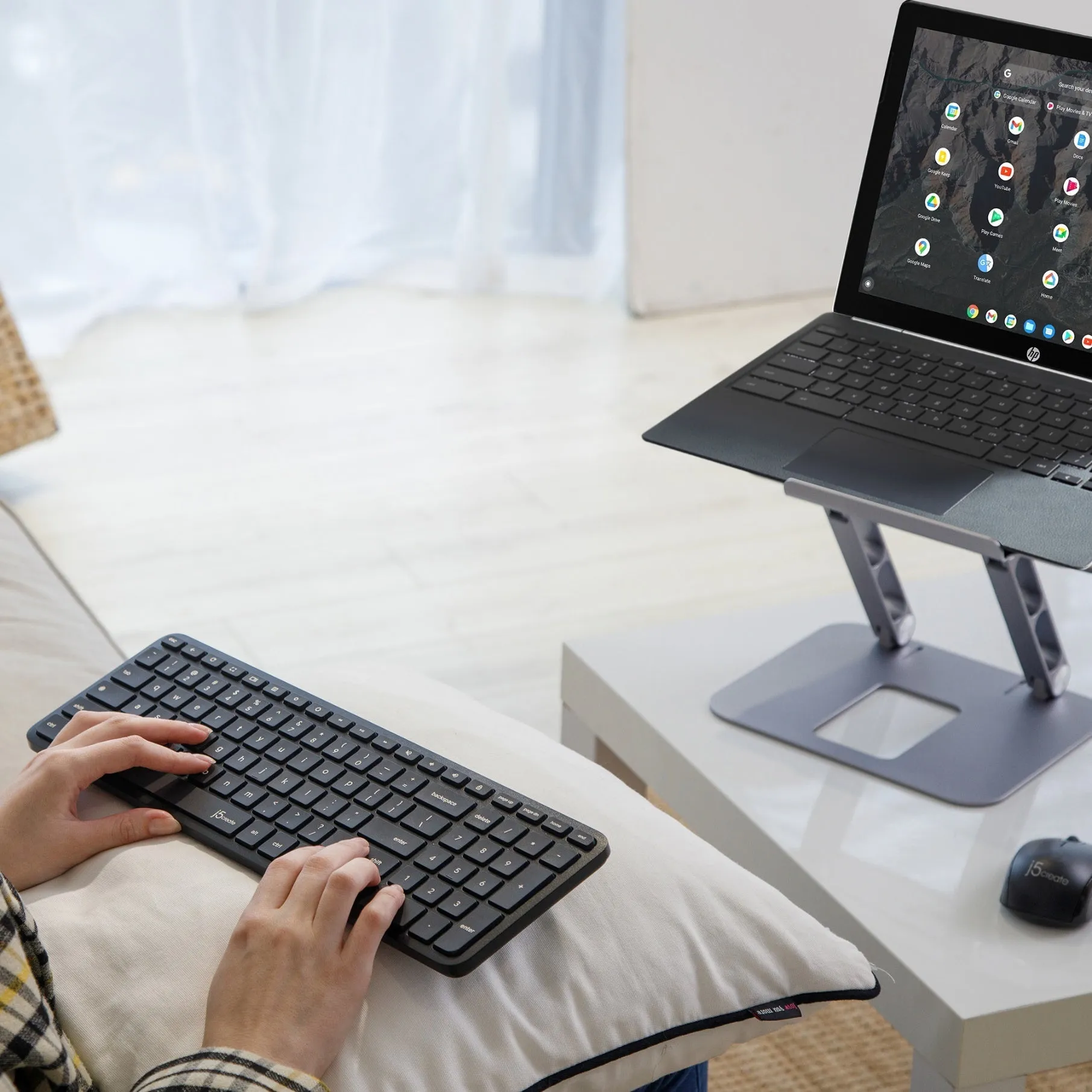 j5create Compact Wireless Keyboard and Mouse for Chrome OS™, JIKBW602