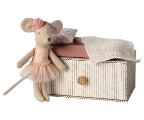 Maileg Dance mouse in daybed, Little sister