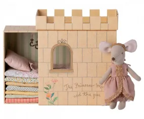 Maileg | Princess and the Pea, Big Sister Mouse