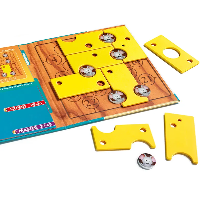 SmartGames Brain Cheeser Magnetic Book