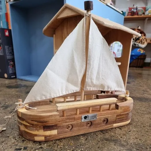 Wooden Adventure Ship - Qtoys
