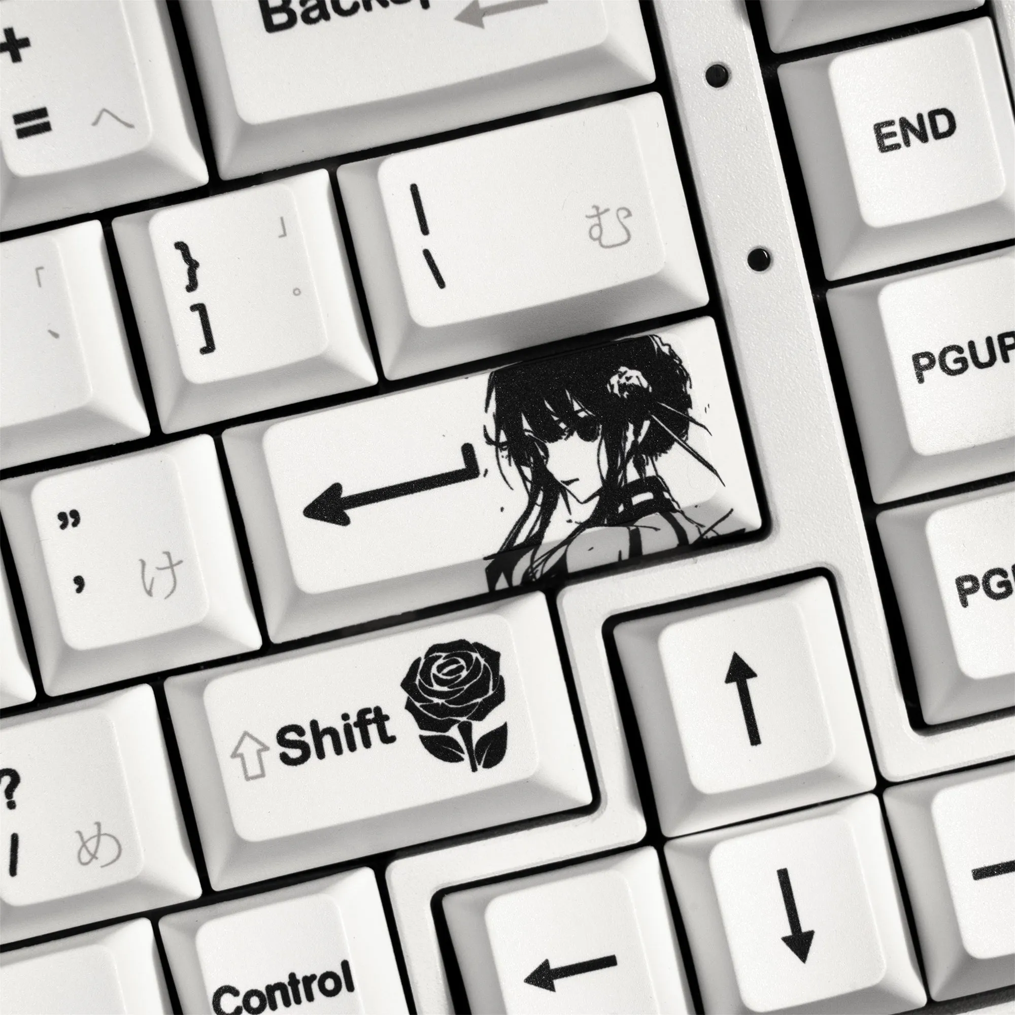 XVX  SPY FAMILY Cherry Profile 5-sided Dye-Sub PBT Keycap Set (134-Key)