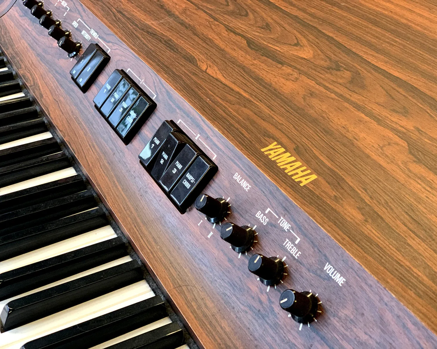 YAMAHA CP-30 Electric Piano